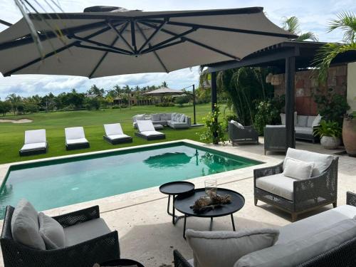 Punta de Mita Villa | Luxury Golf Course Villa Punta Mita