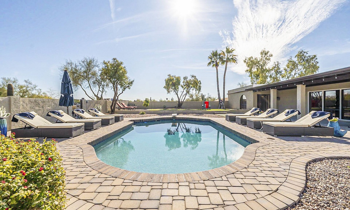 Paradise Heights House | Luxury Spanish Dream Home With Heated Pool, Hot Tub, Amazing Views + Pickleball!