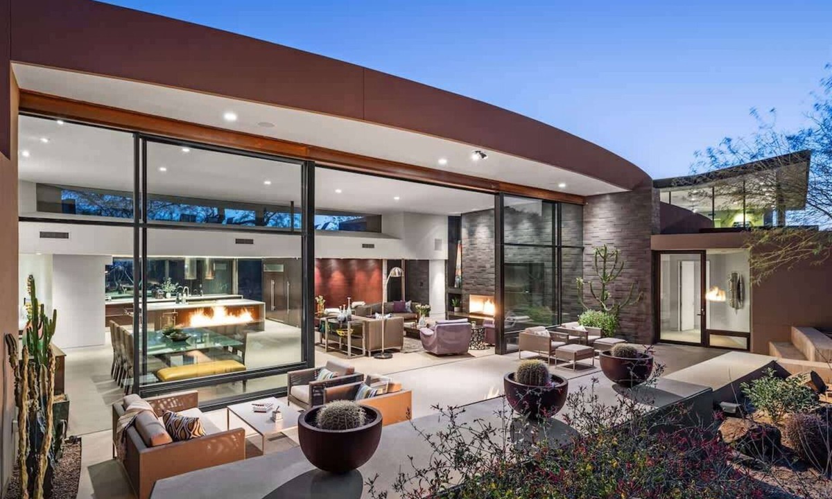 Central Scottsdale House | Magnificent Mountainside Estate with Ultimate Privacy