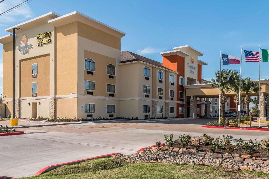 Edinburg Hotel | MainStay Suites Edinburg South