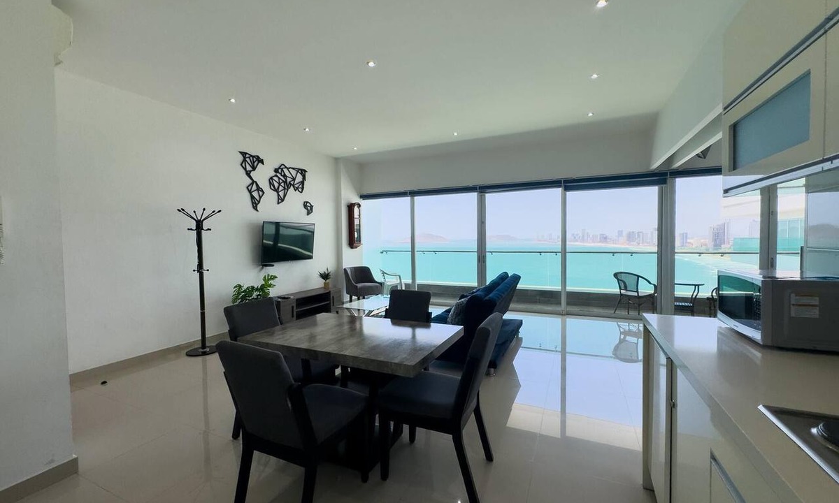 Ferrocarrilera Condo | Malecon Location Torre eMe #1224 with Pool