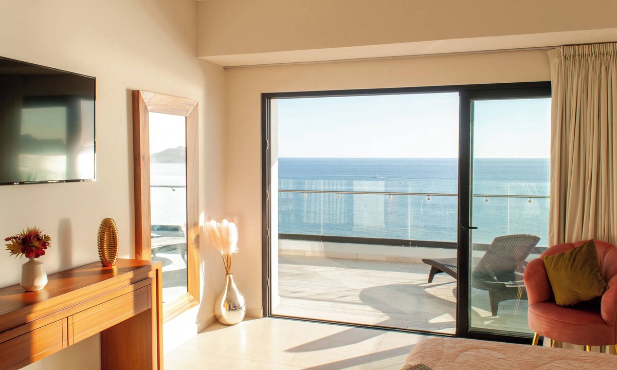 Mazatlan Apartment | Malecon Love