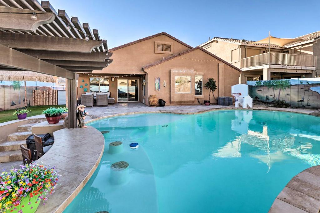 Maricopa House | Maricopa Home w/Swim-Up Bar, Heated Pool & Slide