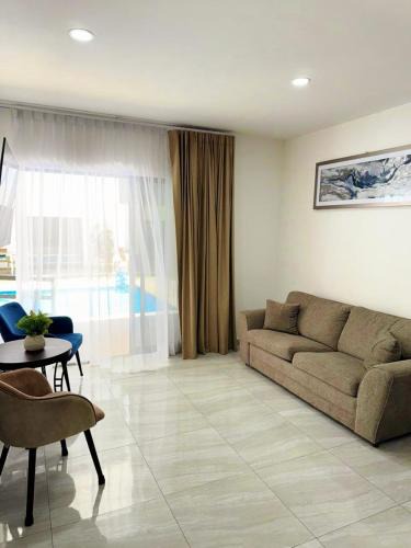 Villa Marina Apartment | Marina Cerritos - Azul del Mar - 5 Albercas
