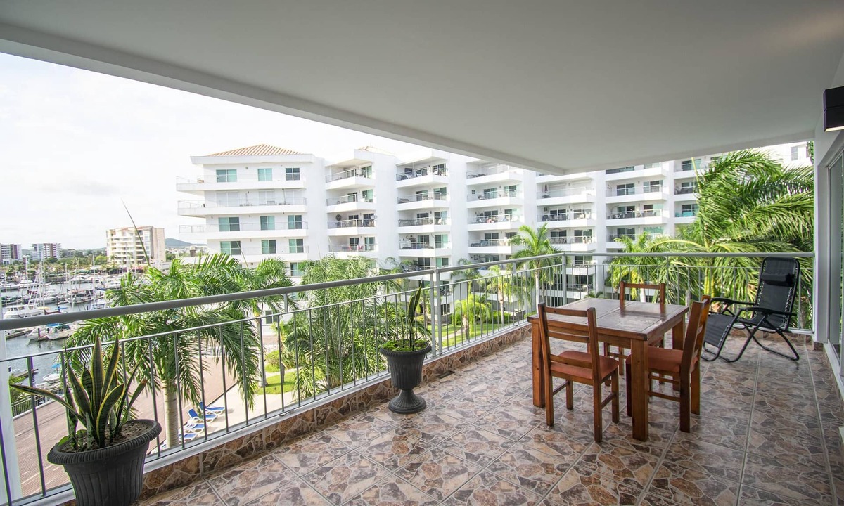 Marina Mazatlan Condo | Marina Costa Veleros Condo