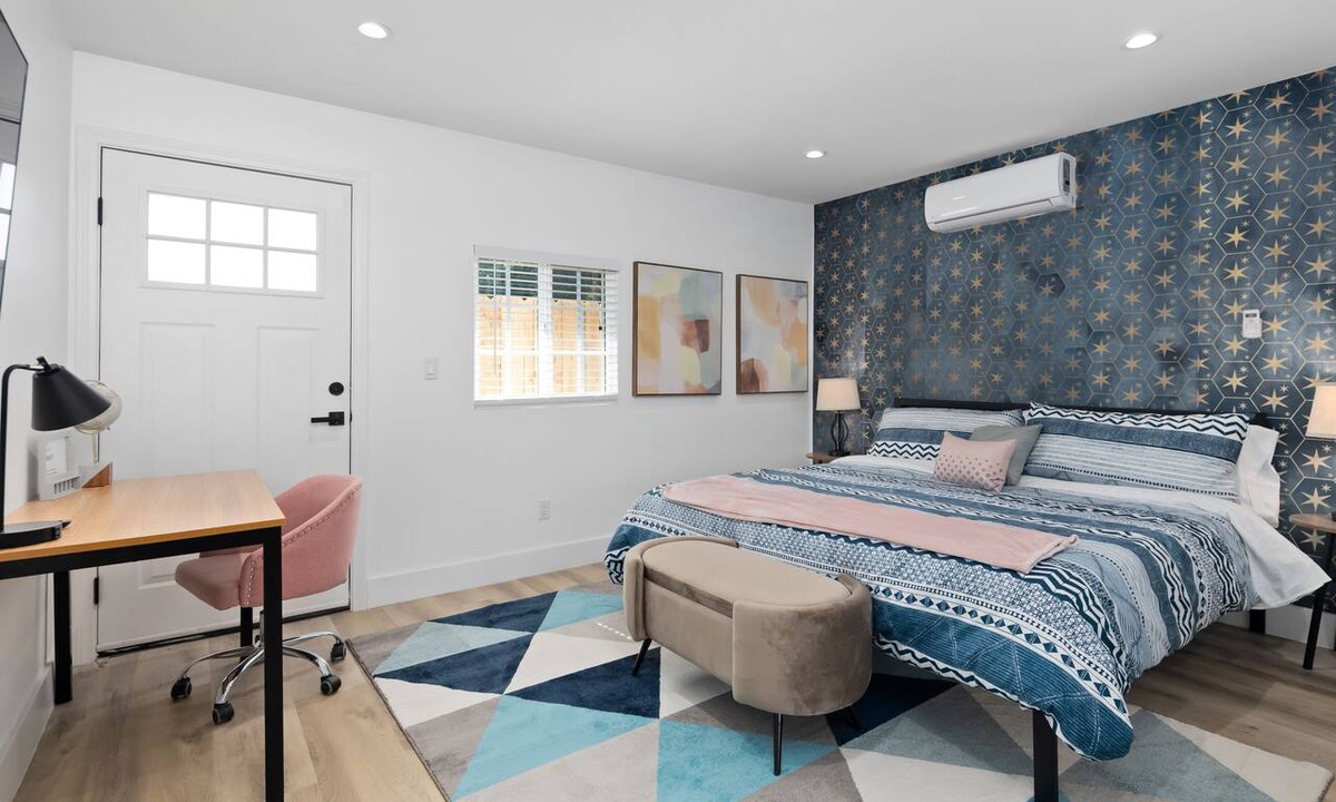 North Central House | ★MARVELOUS 1B1B 5MIN. DRIVE TO ROSE BOWL STADIUM★