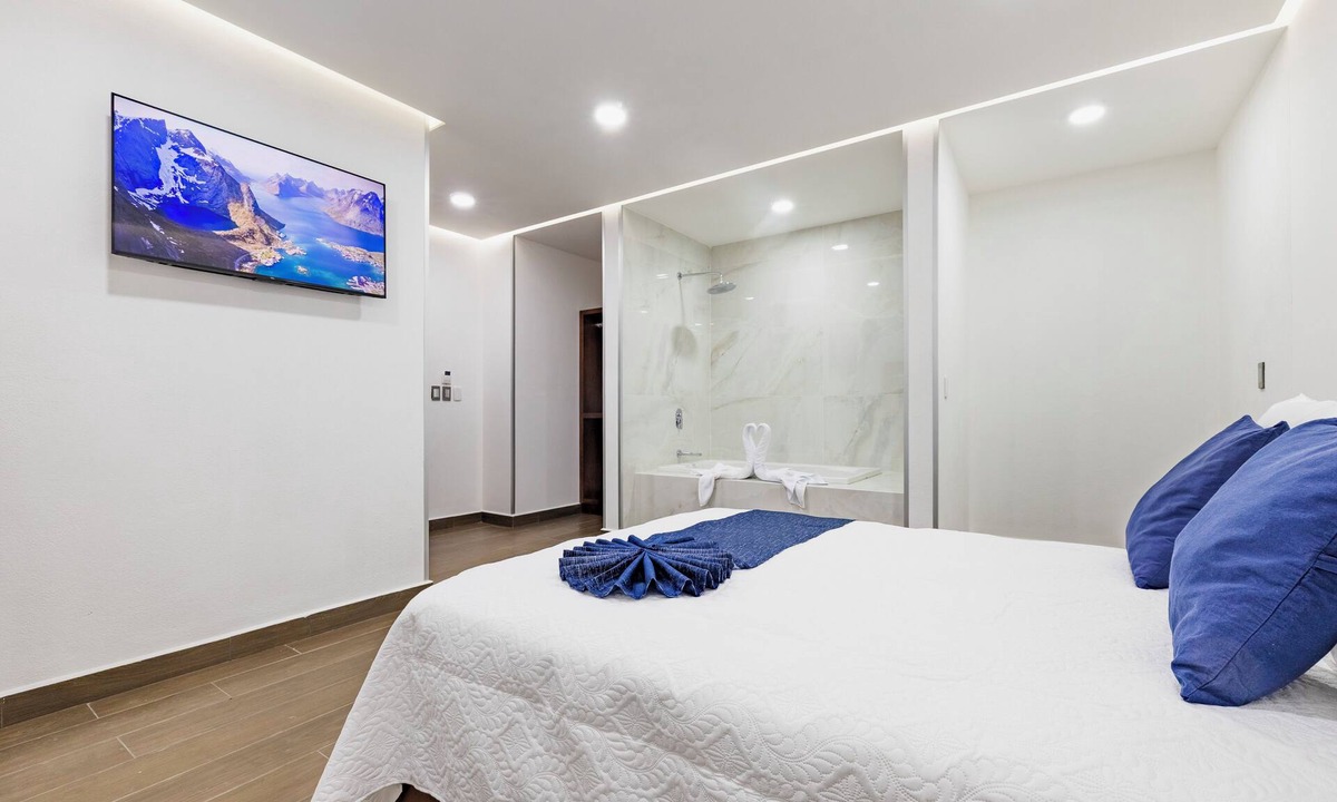 Queretaro Hotel | MC HOTEL SALDARRIAGA QUERETARO