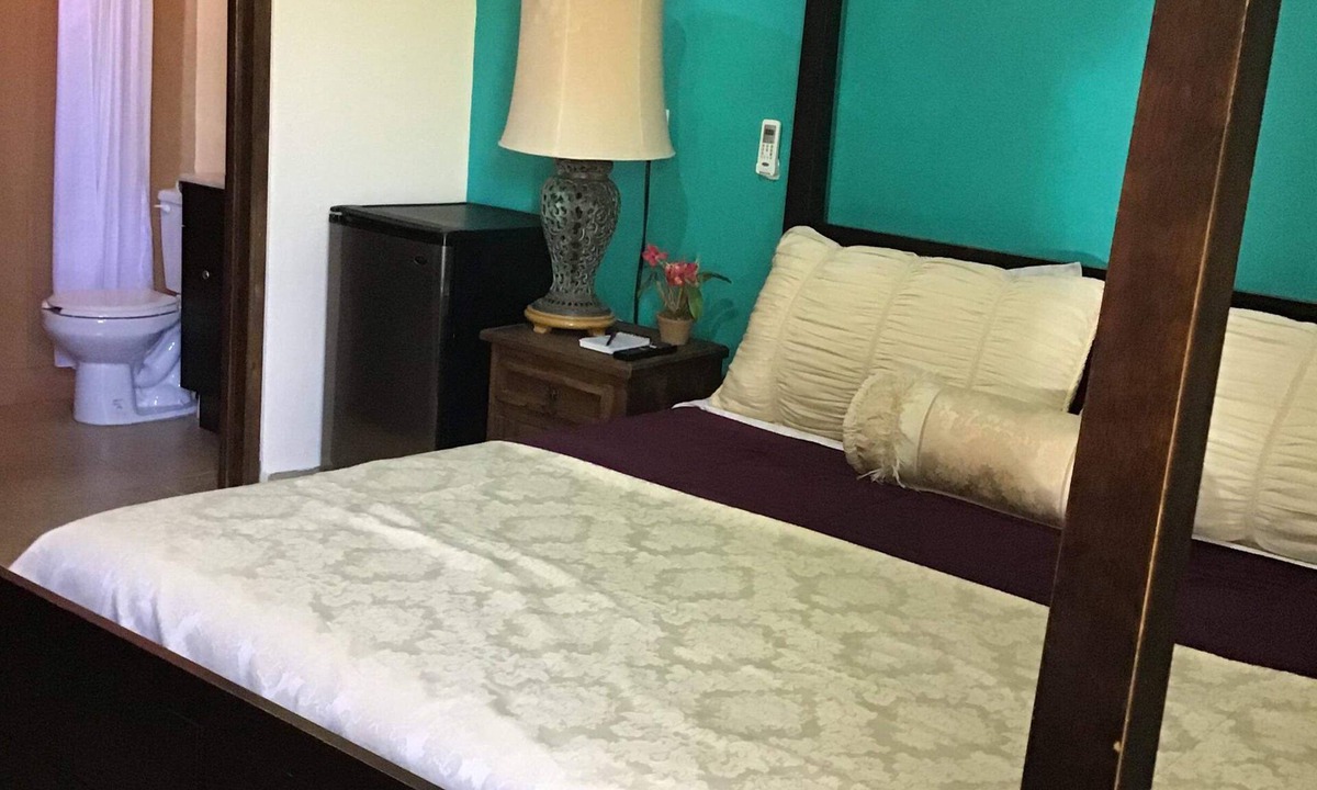 Centro Apartment | Mexican Room, Downtown Cabo