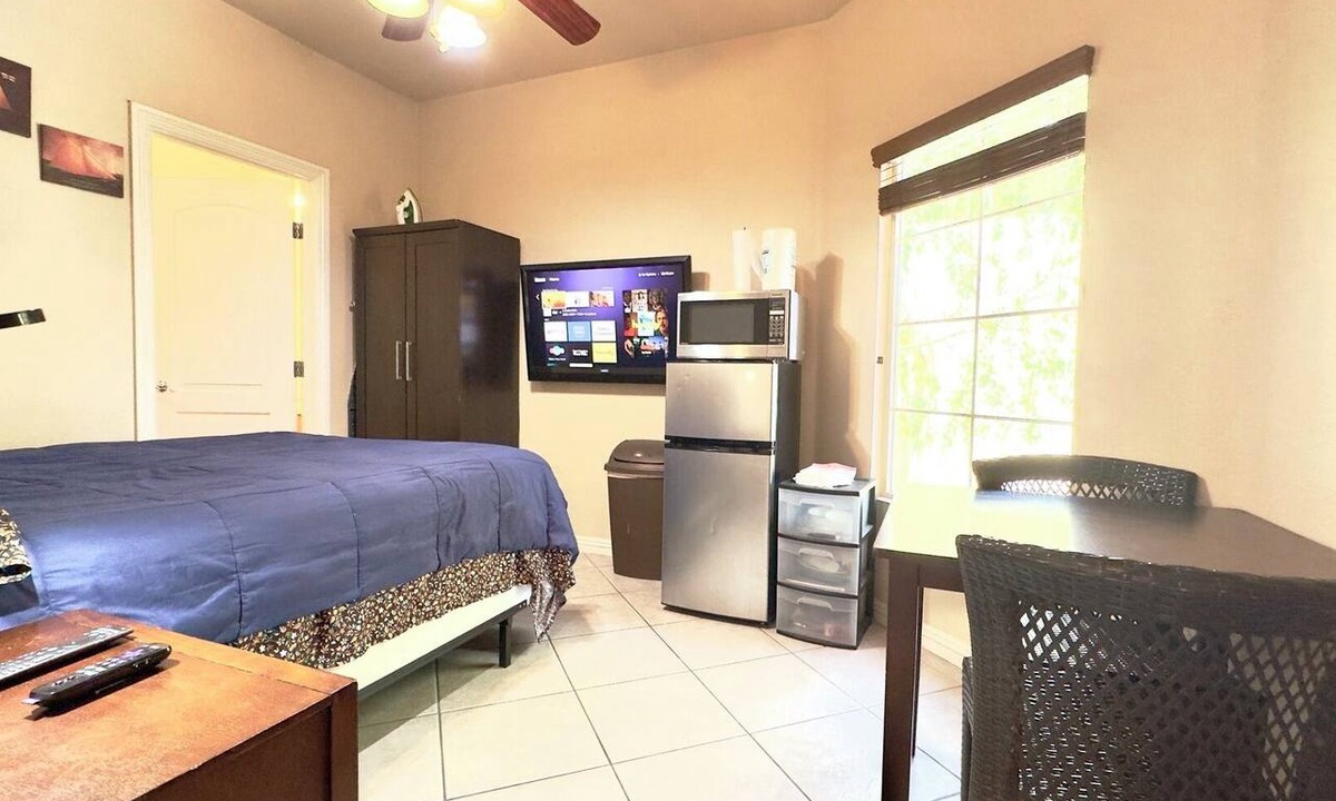 McCullough Hills House | Micro Casita! Private Entrance! Ensuite Bath!
