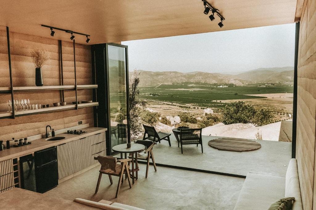 Valle de Guadalupe Hotel | MIRA Earth Studios
