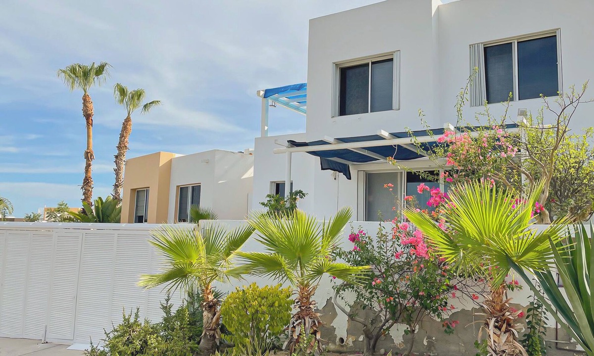 San Jose del Cabo Condo | Modern 2-Bedroom Condo with A/C in Stunning Los Cabos