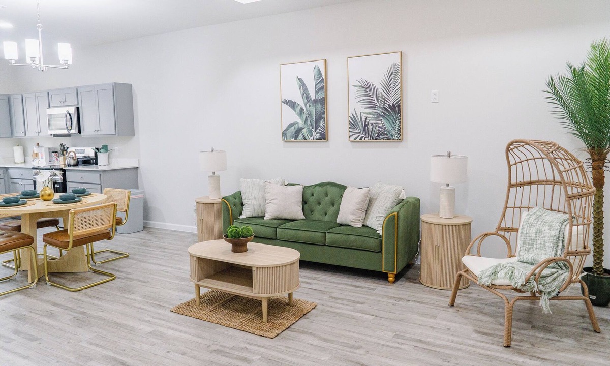 Brownsville House | Modern 2BR at The Sunset Palm – Close to South Padre, SpaceX & Retail Hub