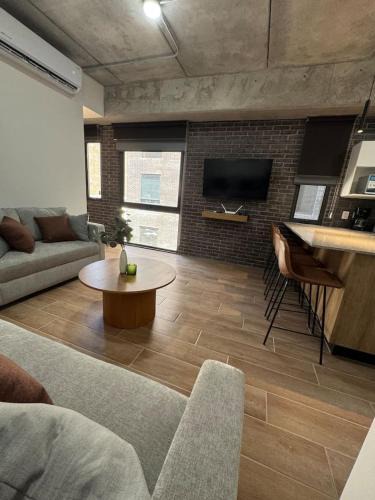 Lafayette Apartment | Modern apt in Col Americana