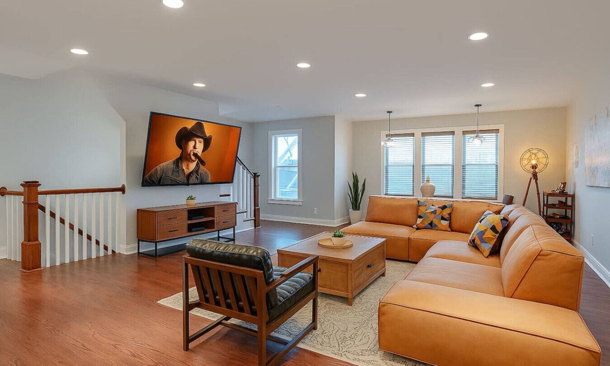 Cleveland Park House | Modern Eastside Escape