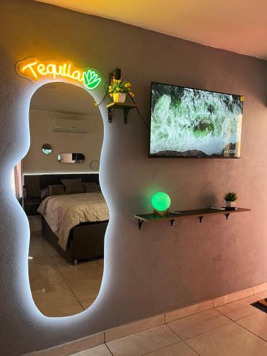 Tequila Apartment | Modern Residence Agave Dorado with AC and HotTub