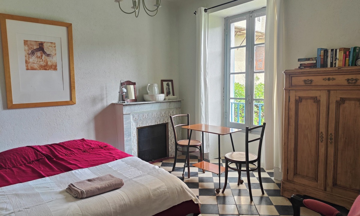 Guiselle Apartment | Monte d'Oro apartment, La Villa Bleue, mansion house in central Corsica,