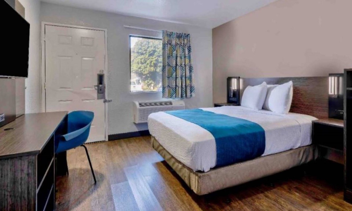 El Centro Hotel | Motel 6 El Centro, CA