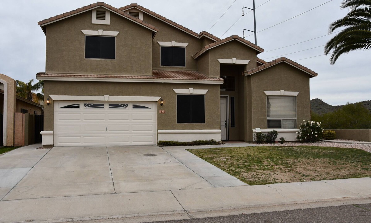 Deer Valley House | Near Scottsdale Area, Minutes From High end Shopping Malls and Restaurants