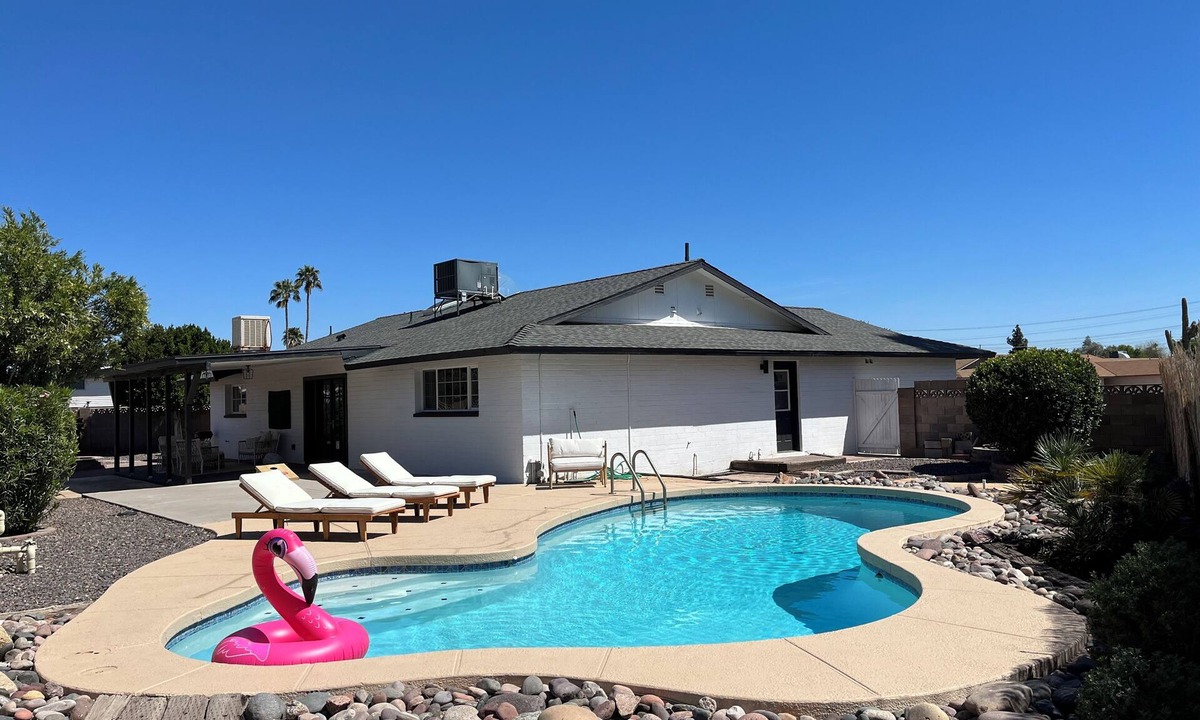 Tempe House | NEW remodel w pool - close to ASU/Scottsdale/Spring training