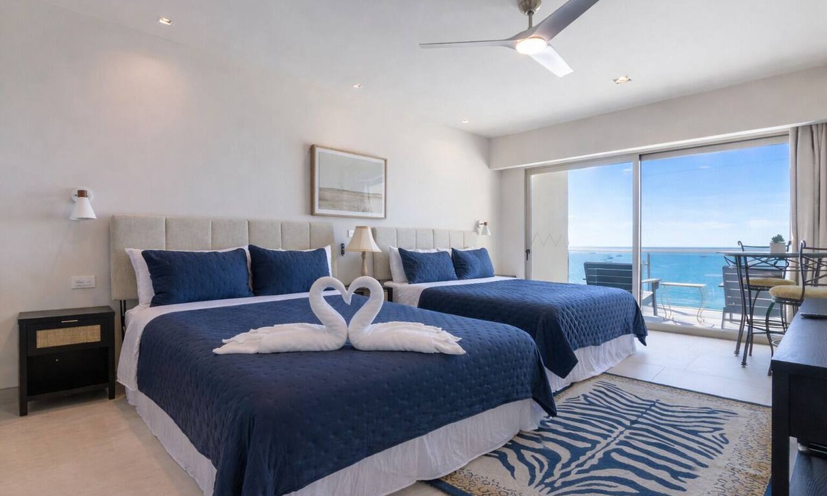 Bella Vista Apartment | New Sonoran Star 1 Bedroom 2 Beds (KING) 4 People