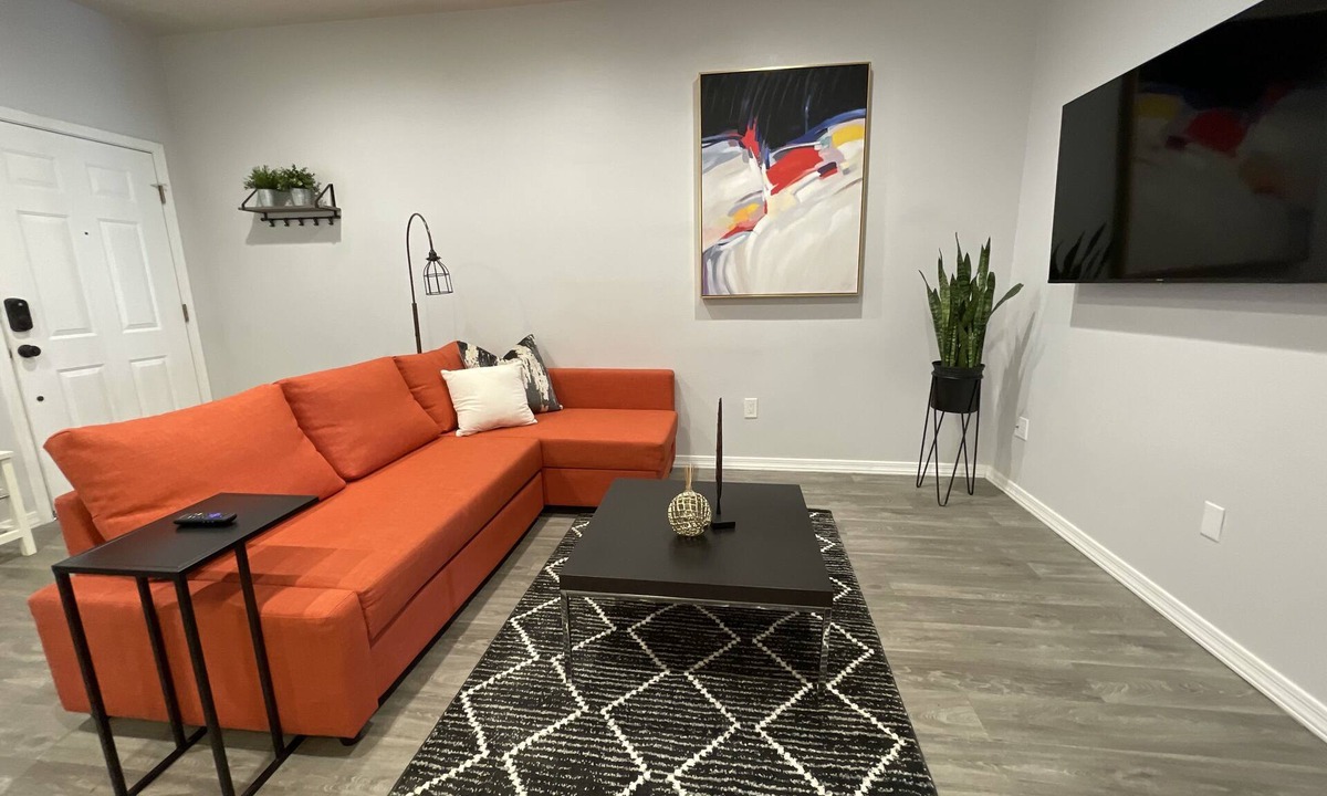 Arts District Condo | New! Sunny Scottsdale @ Heart of Old Town