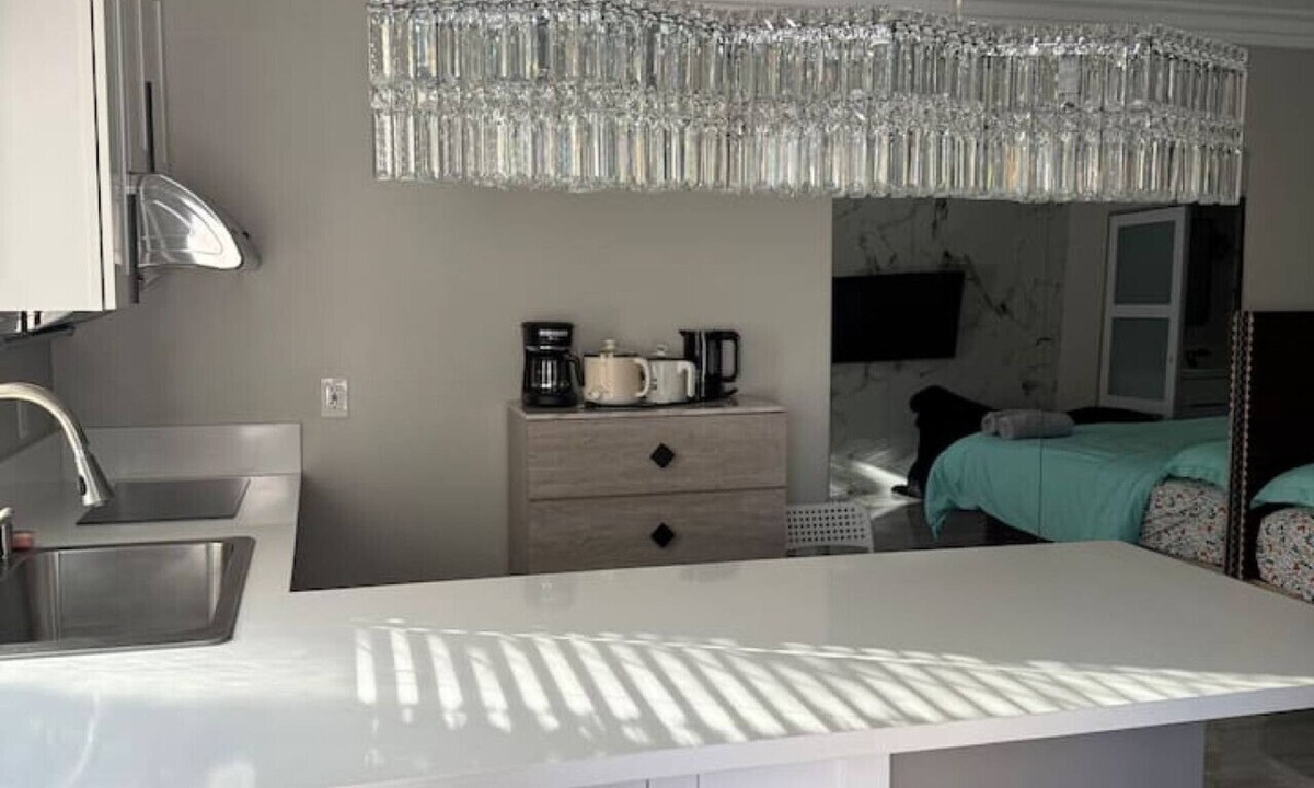 El Monte Apartment | Newly remodeled Studio, great stop for road trip.