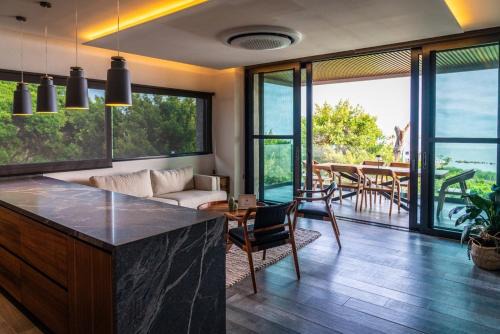 Ajijic Hotel | Nimue Marina Residence