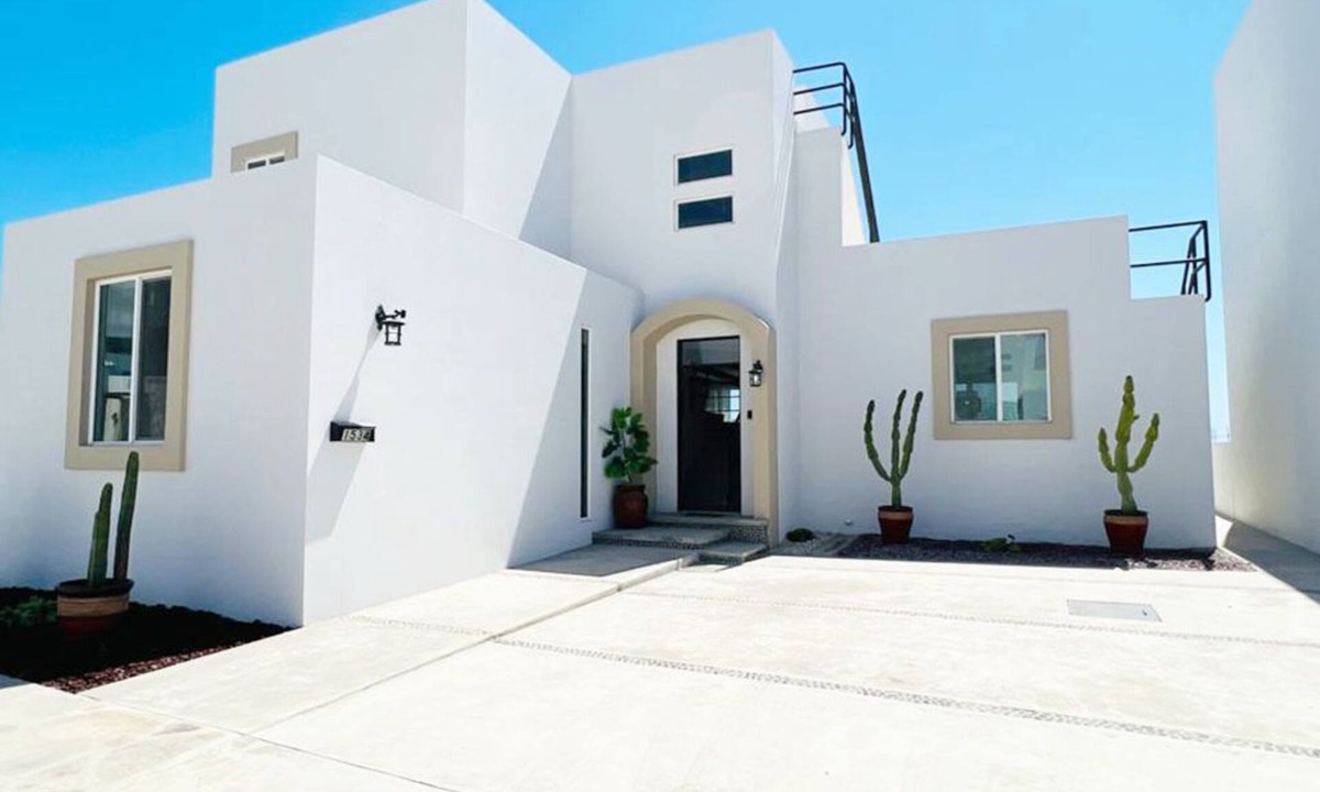 La Fonda Villa | Ocean View Villa between Rosarito & Ensenada steps from the beach, pet friendly!