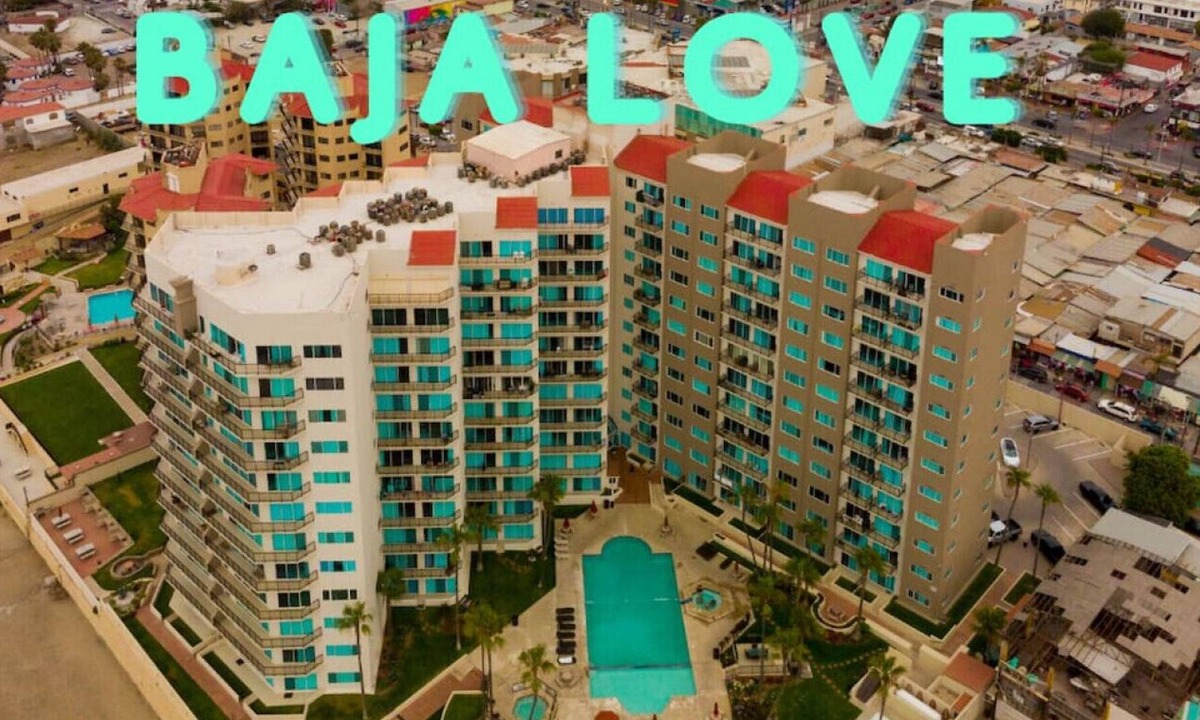 Centro Playas Condo | Oceana Casa Del Mar Modern Condo on Beach, Pool