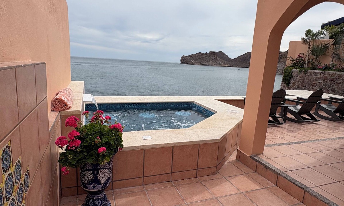 San Carlos House | OCEANFRONT - Stunning, unobstructed views!
