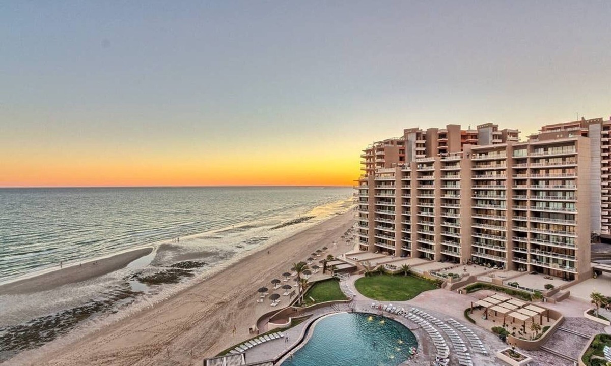 Puerto Penasco Resort | Oceanfront 1BR/1BA Condo – Las Palomas Diamante 906, Balcony & Stunning Views
