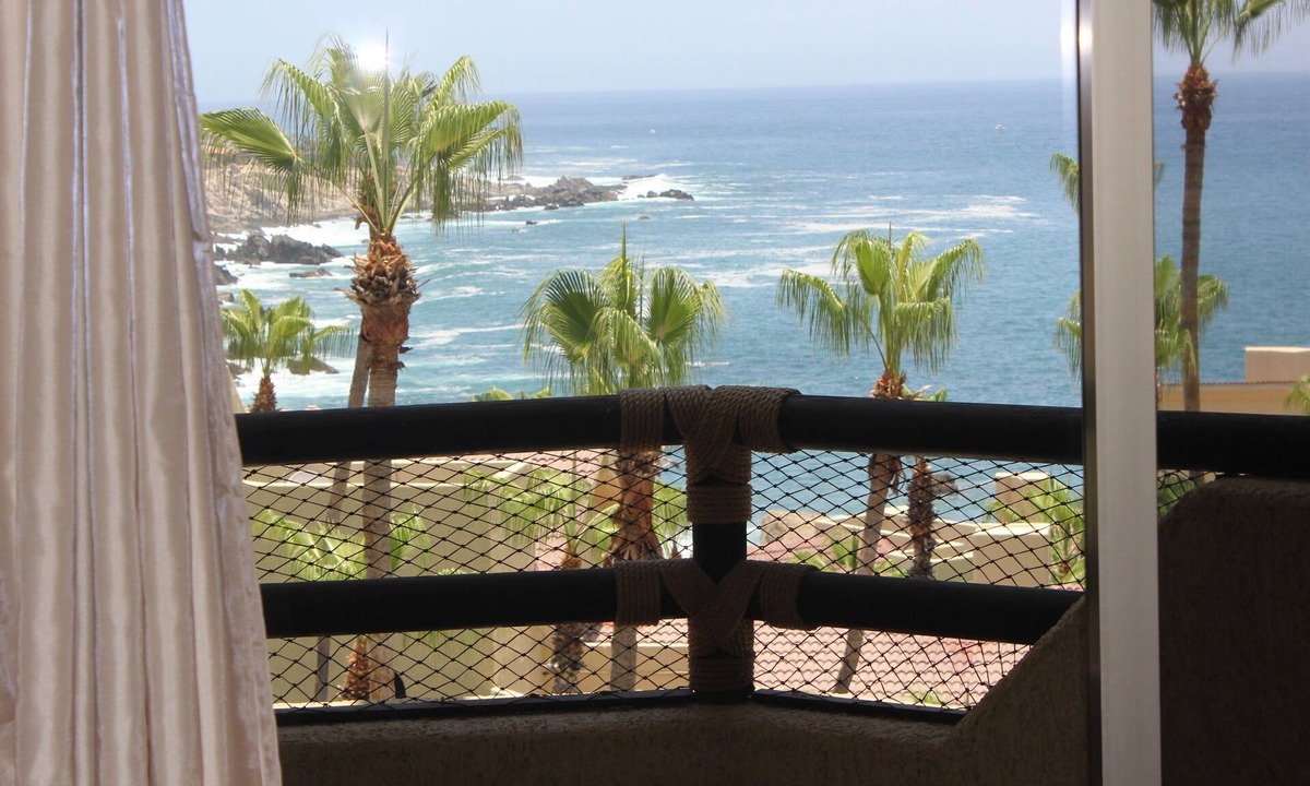Cabo Bello Condo | OceanView with condo with access to Private Beach