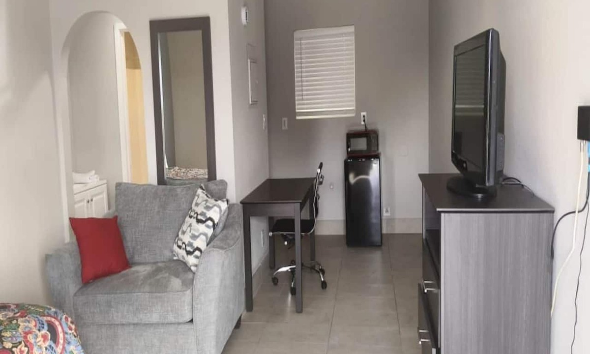 Mesa Apartment | One Queen Deluxe,Nsmk