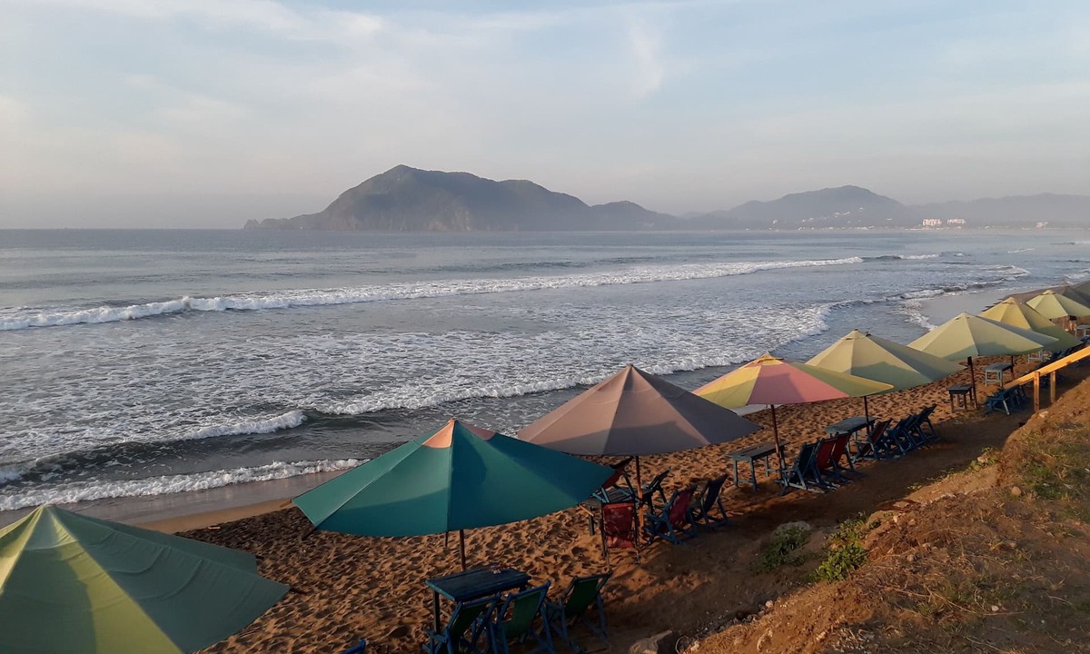 Manzanillo Apartment | Only 5 minutes walk to the beach, cozy and quiet 2 bedroom apartment