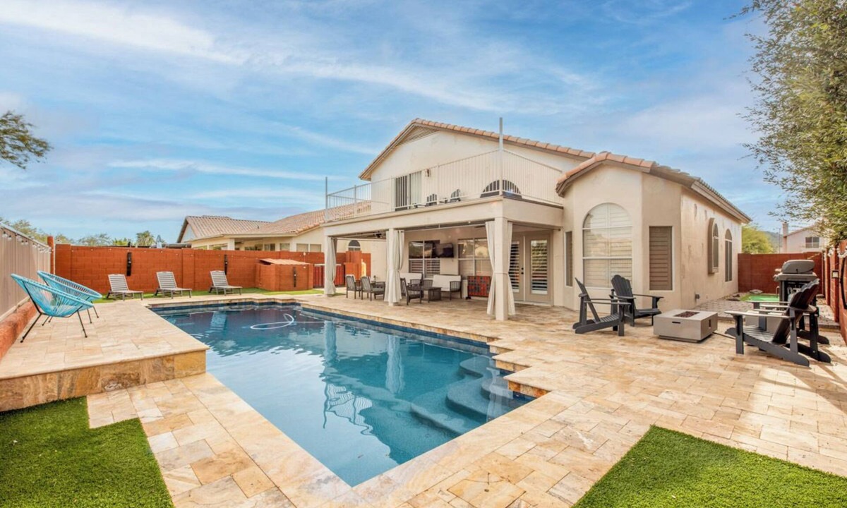 Estrella Mountain Ranch House | Open desert view home retreat by lakes, golf, trails, and optional heated pool