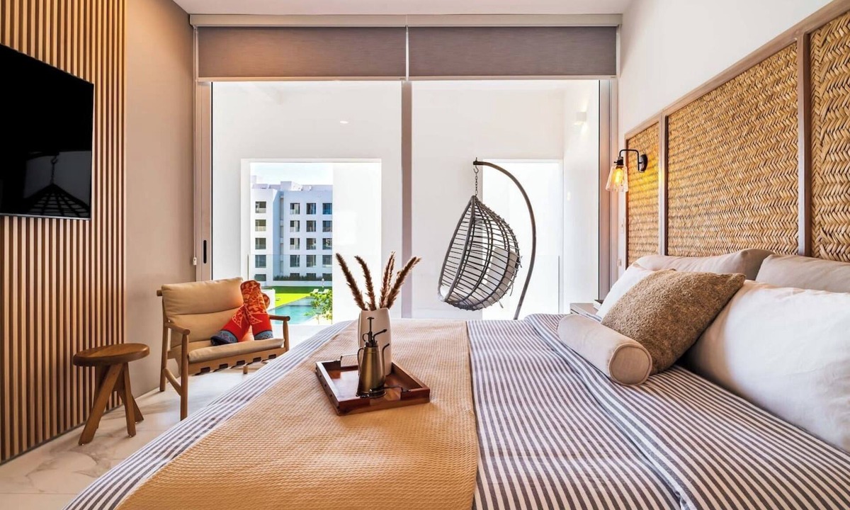 El Medano Ejidal Condo | Opulence in Cabo is Waiting, Amplify Your Vacation.