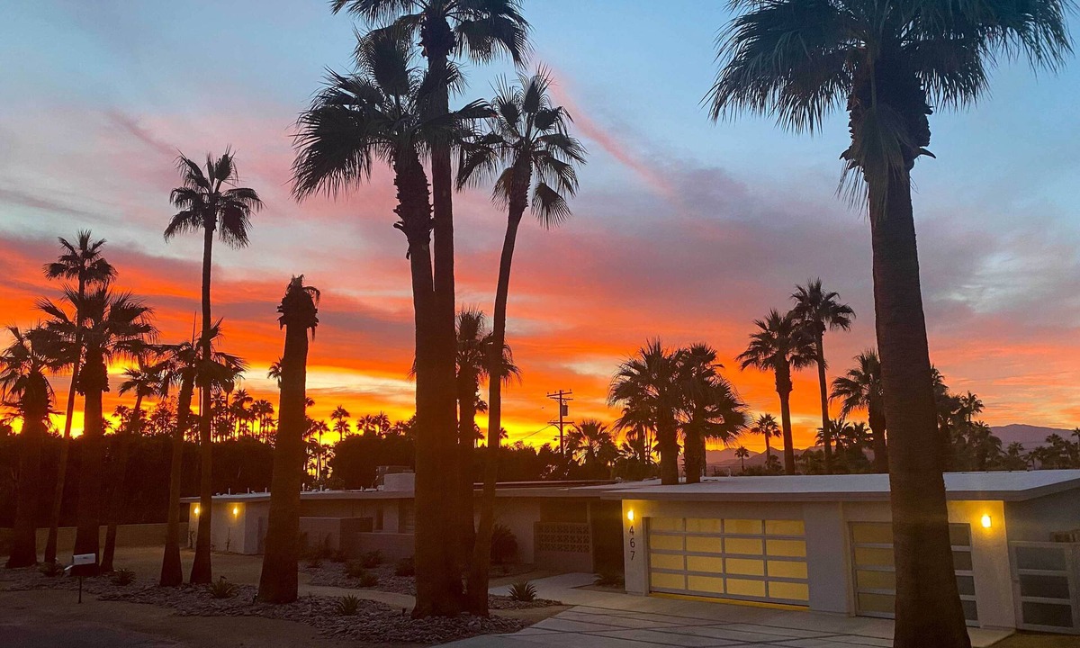 Vista Las Palmas House | Palm Springs Oasis w/Mtn Views, 2 Mi to Dtwn!