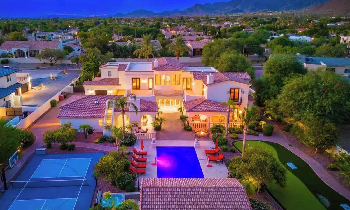 Shea Ranchos House | Paradise Castle+PickleballCrt+Putt+SpaRoom+GameRm