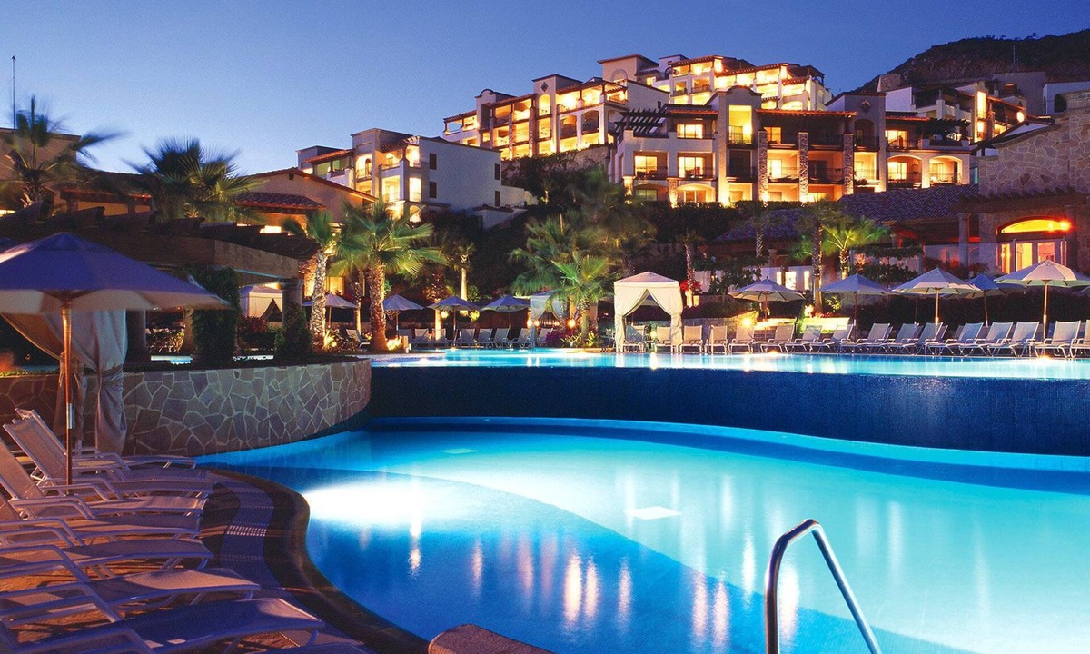 Centro Hotel | Paradise Resort in Cabo San Lucas
