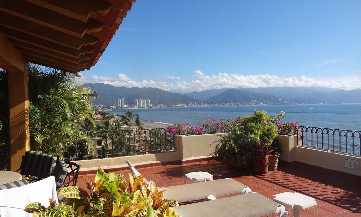 Marina Vallarta Condo | 'Penthouse' At 5 Star Ocean Front Resort Velas Vallarta