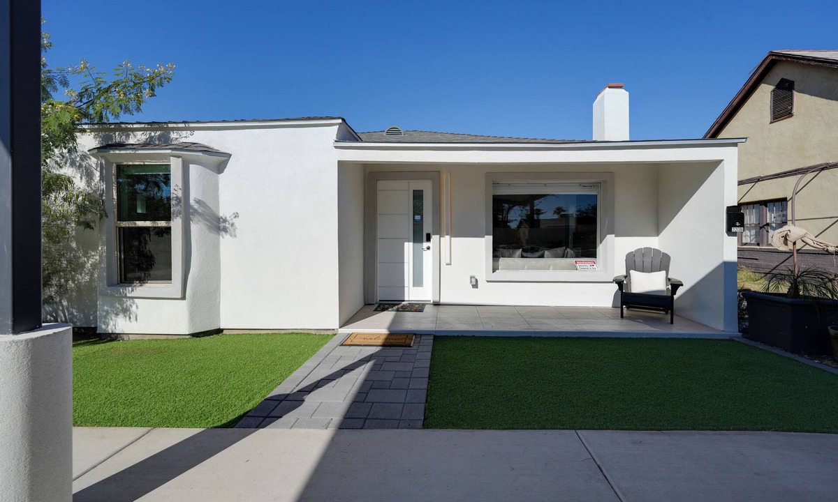Encanto Apartment | Pet-Friendly Phoenix Retreat: Main House + Casita!