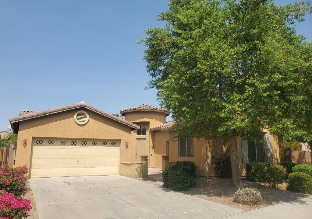 South Mountain House | Phoenix II Minutes to Airport and Downtown