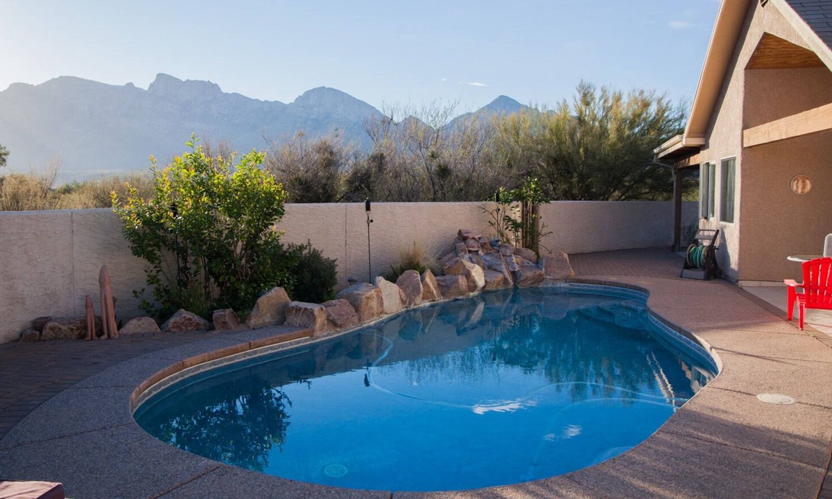 Tangerine Hills House | Piazza Rocca - private acre w/Pool, hot tub, 270 degree mountain views!