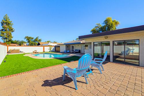 Dobson Ranch House | Pool & Personal Bar! 4 Mi to Downtown Mesa Home