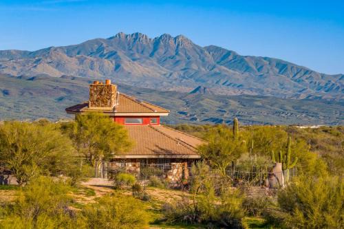 North Scottsdale House | Private Scottsdale Oasis on 10 Acres! Mtn Views