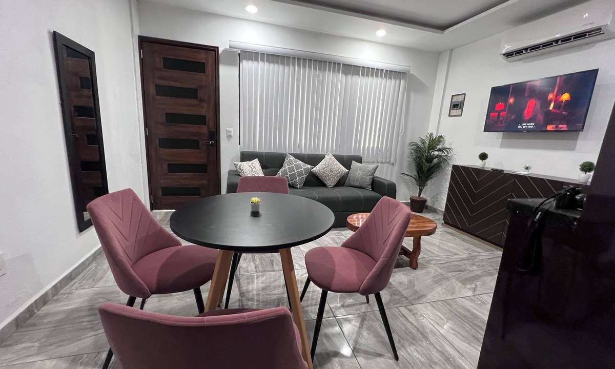 Acapulco Apartment | Private Studio 1st Level! Ideal for work-office