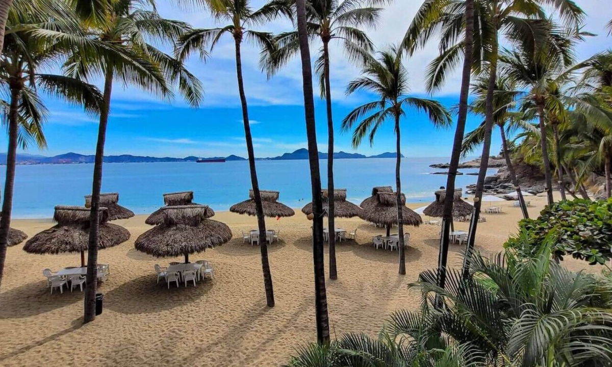 La Punta Villa | Private Villa with Magnificent Ocean Views
