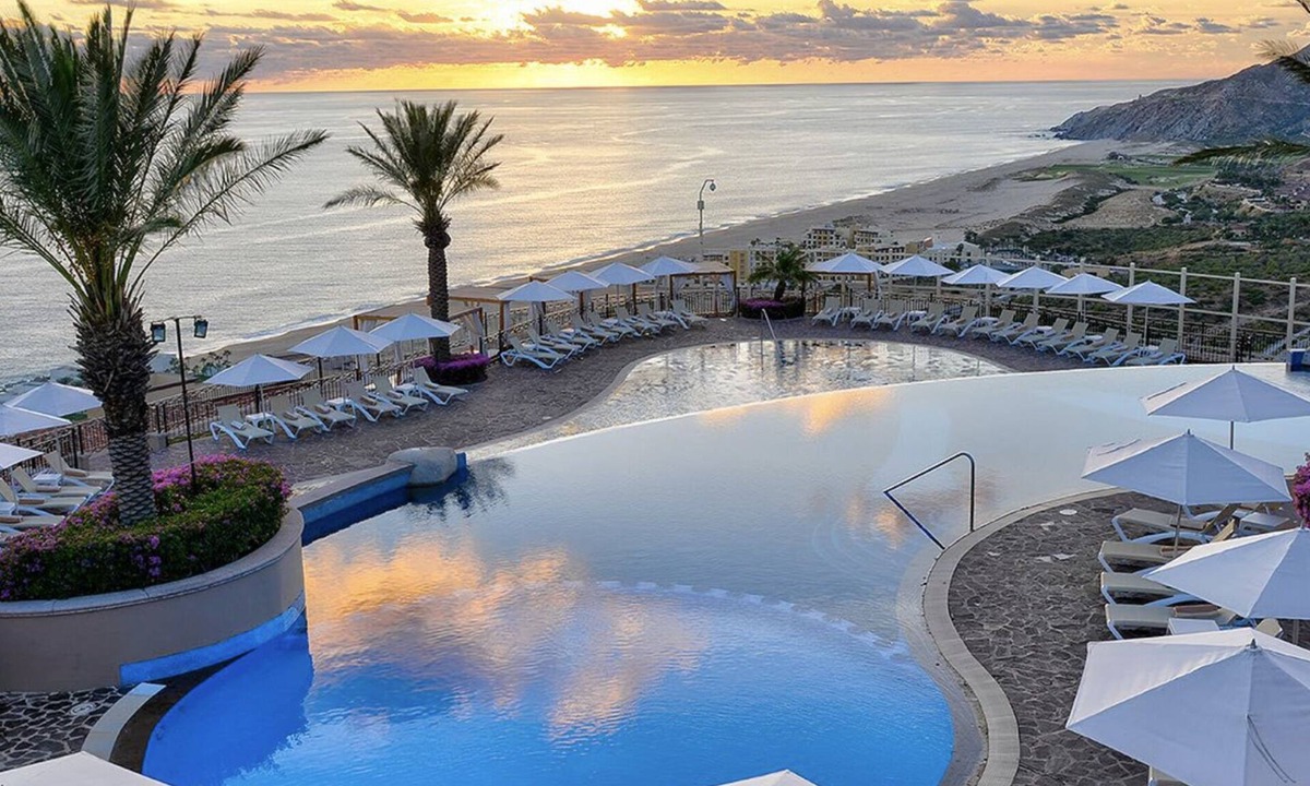 Paraiso Escondido Resort | Pueblo Bonito Sunset Beach Junior Suite w/Ocean Views and Large Balcony