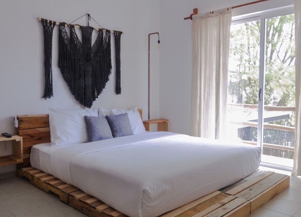 Puerto Juarez House | Queen - Casa Namal