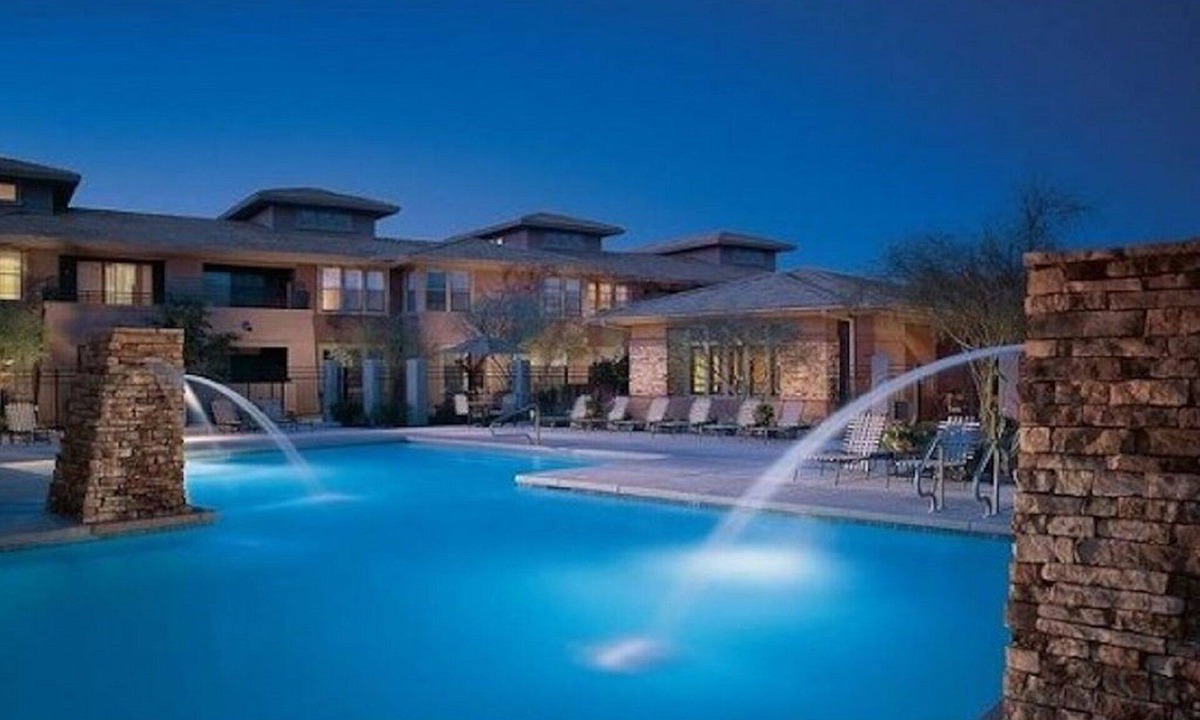 North Scottsdale Condo | Quiet Poolside Gated Resort Condo at Grayhawk